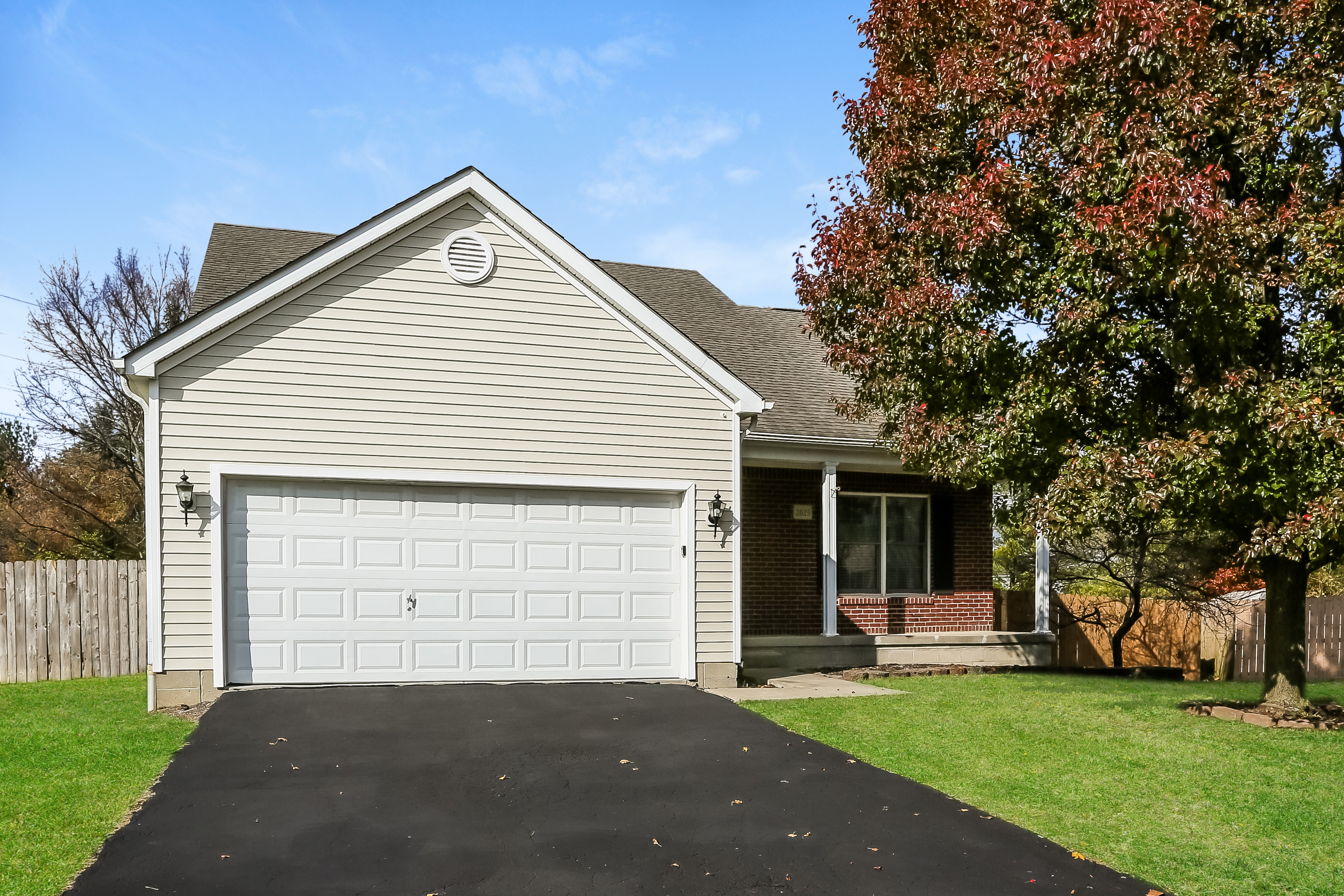 2025 SANTUOMO AVE GROVE CITY, OH 43123